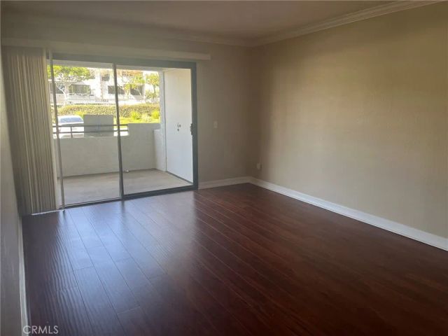 220 NICE LANE 101, Newport Beach, CA 92663