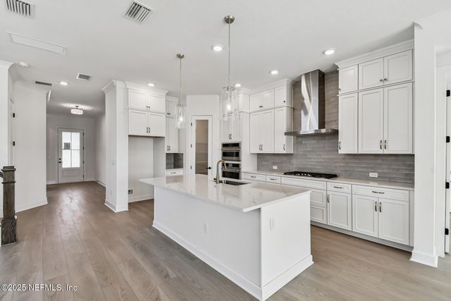 5718 CANOPY ROW Street, Jacksonville, FL 32224