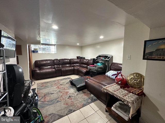 6731 HORROCKS ST, Philadelphia, PA 19149