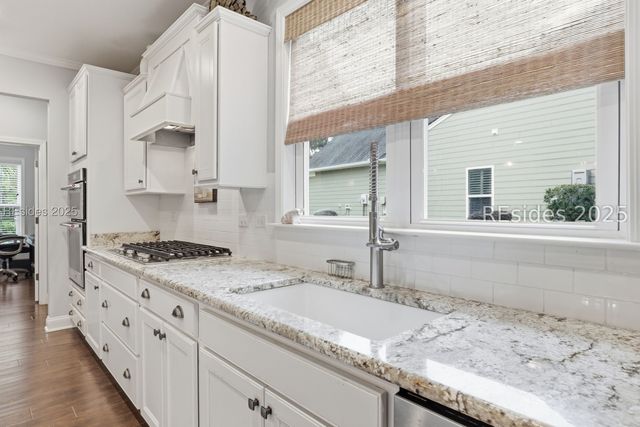 25 Weeping Willow Dr, Bluffton, SC 29910