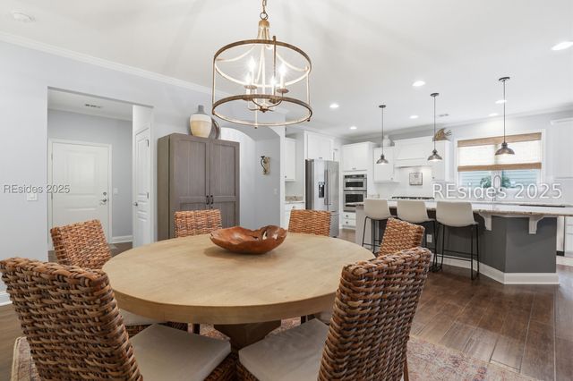 25 Weeping Willow Dr, Bluffton, SC 29910