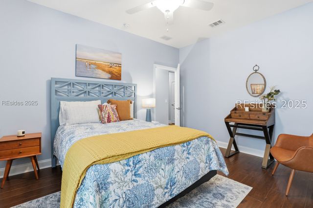 25 Weeping Willow Dr, Bluffton, SC 29910