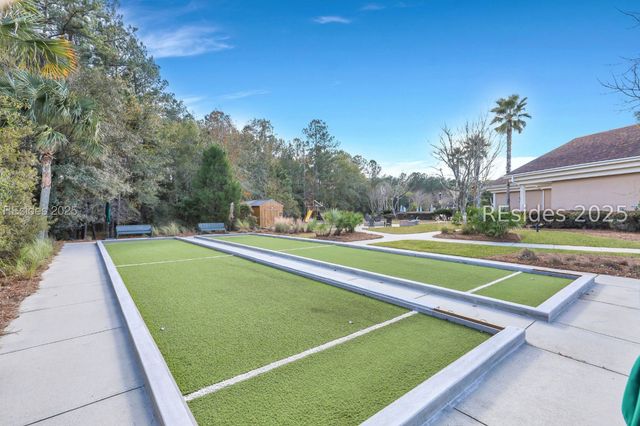 25 Weeping Willow Dr, Bluffton, SC 29910