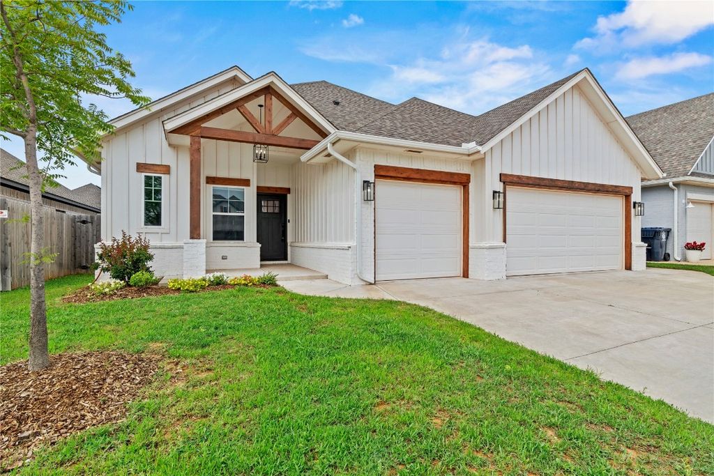 10809 NW 27th Street, Yukon, OK 73099