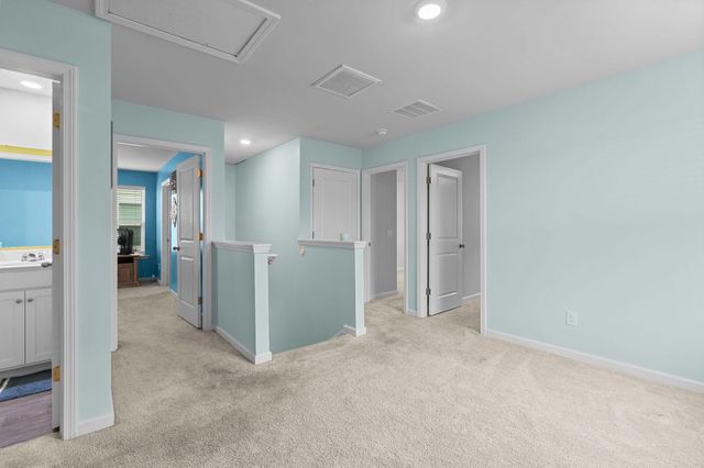 126 Sunray Lane, Summerville, SC 29486