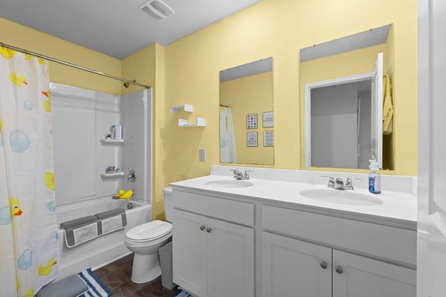 126 Sunray Lane, Summerville, SC 29486