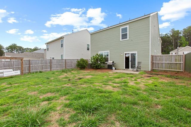 126 Sunray Lane, Summerville, SC 29486