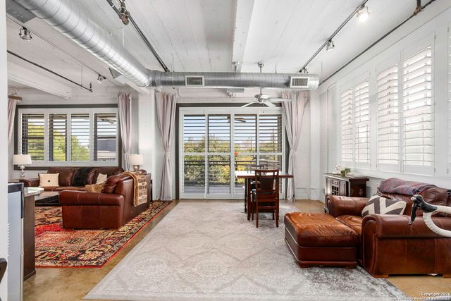 831 S Flores St Ste 2201, San Antonio, TX 78204