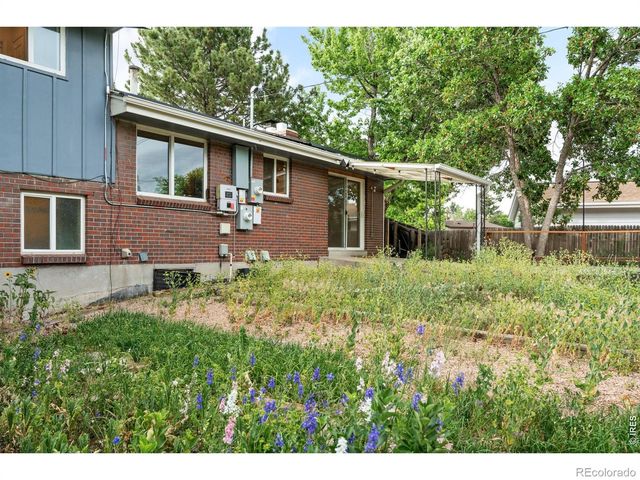 6128 S Madison Court, Centennial, CO 80121