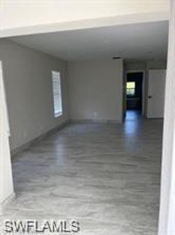 10225 Boca CIR, Naples, FL 34109