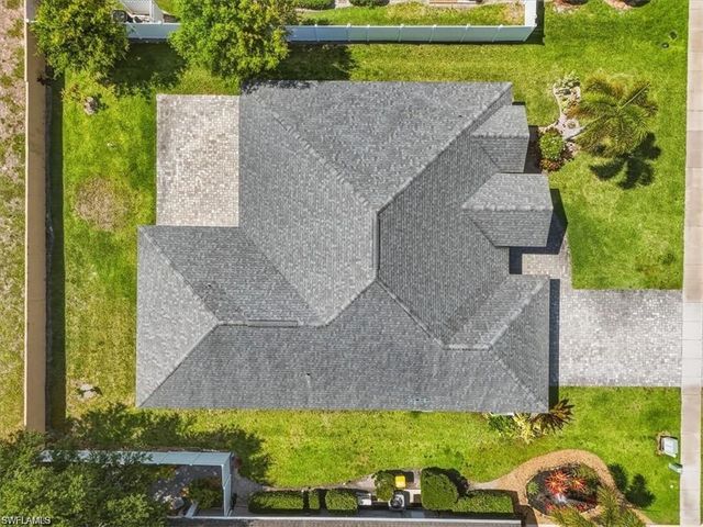 10225 Boca CIR, Naples, FL 34109