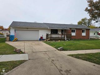 1217 Hanover Street, Owosso, MI 48867