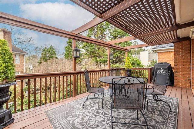 950 Heritage Hills, Decatur, GA 30033