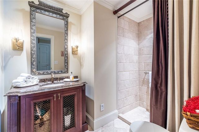 950 Heritage Hills, Decatur, GA 30033