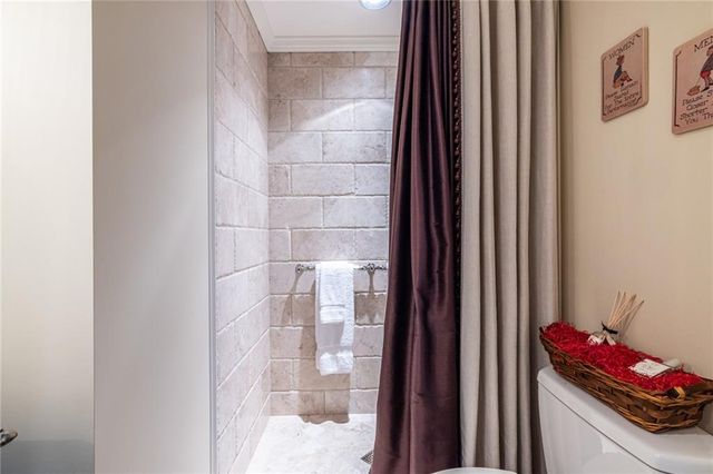 950 Heritage Hills, Decatur, GA 30033