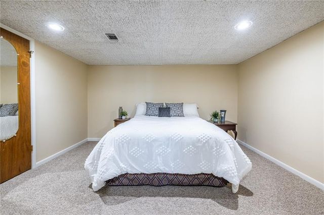 950 Heritage Hills, Decatur, GA 30033