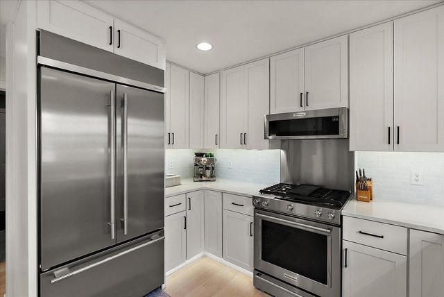 6191 Dreamcatcher Road, Stevensville, MI 49127