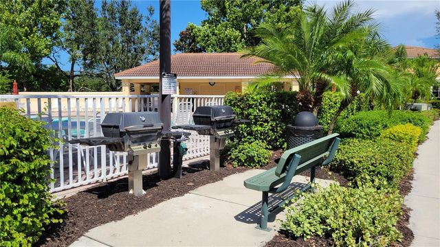 3740 82ND AVENUE CIRCLE E 102, Sarasota, FL 34243