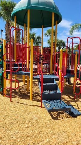 3740 82ND AVENUE CIRCLE E 102, Sarasota, FL 34243