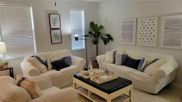 3740 82ND AVENUE CIRCLE E 102, Sarasota, FL 34243