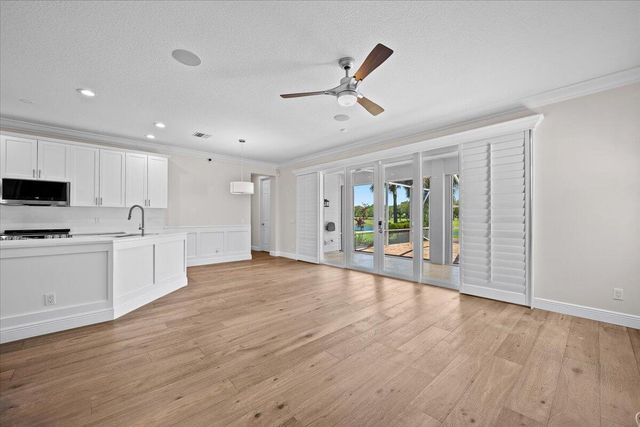 126 Barbados Drive, Jupiter, FL 33458