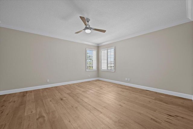 126 Barbados Drive, Jupiter, FL 33458