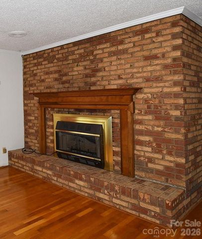 2525 Teague Street, Lincolnton, NC 28092