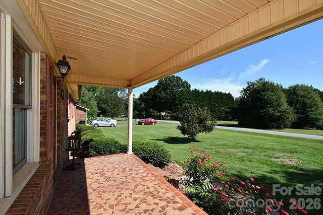 2525 Teague Street, Lincolnton, NC 28092