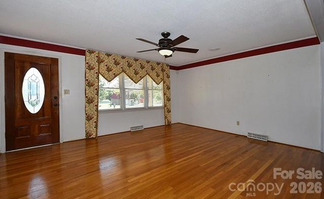 2525 Teague Street, Lincolnton, NC 28092