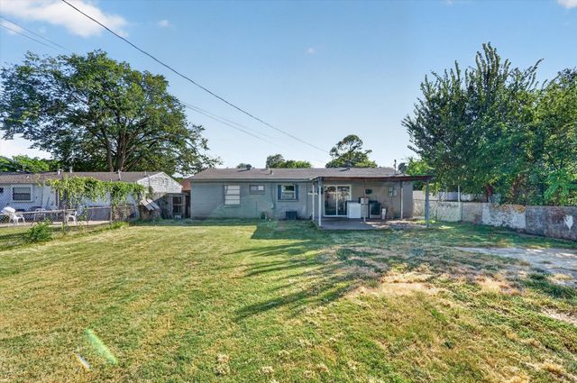 4608 San Marcus, Mesquite, TX 75150