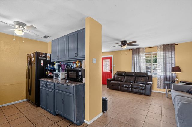 4608 San Marcus, Mesquite, TX 75150