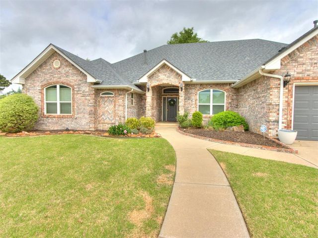 10125 Millspaugh Way, Yukon, OK 73099