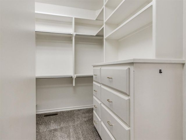 10125 Millspaugh Way, Yukon, OK 73099