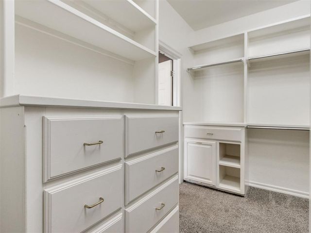 10125 Millspaugh Way, Yukon, OK 73099