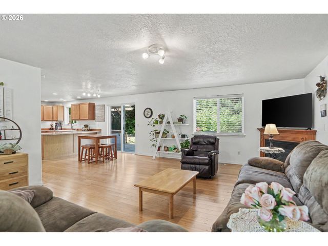 8768 BOX ELDER St, Adair Village, OR 97330