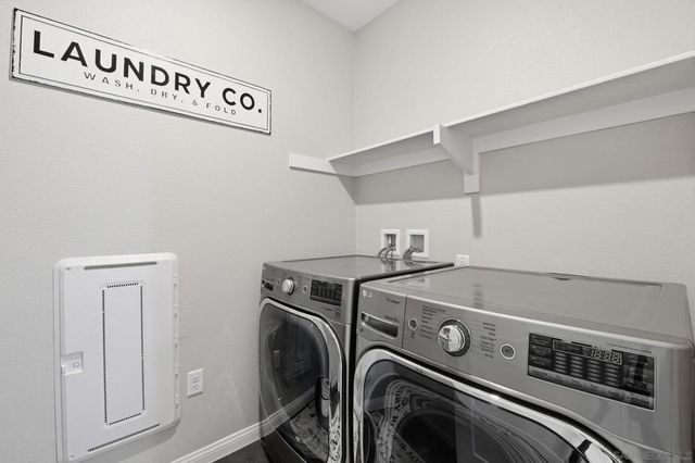 1700 Valley Oak Way, Oceanside, CA 92056