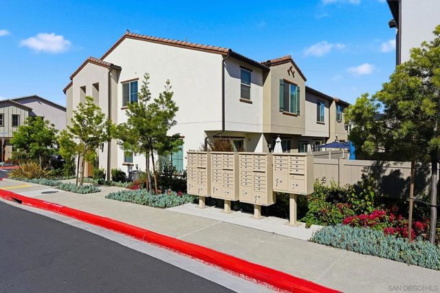 1700 Valley Oak Way, Oceanside, CA 92056
