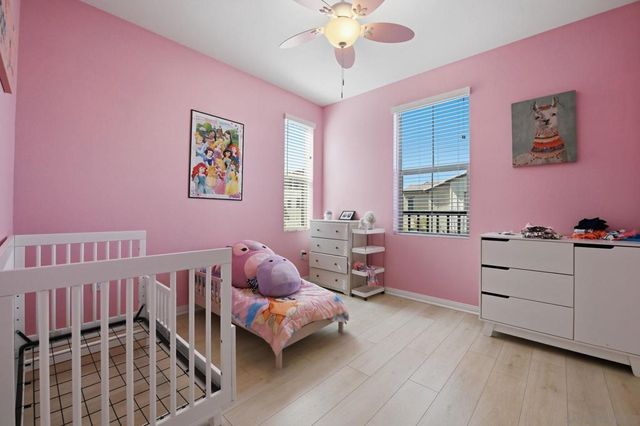 1700 Valley Oak Way, Oceanside, CA 92056