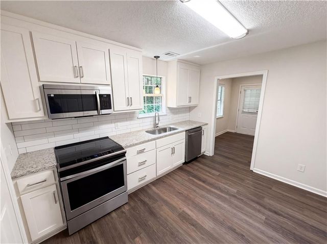 3620 Bonneville Drive, Cumming, GA 30041