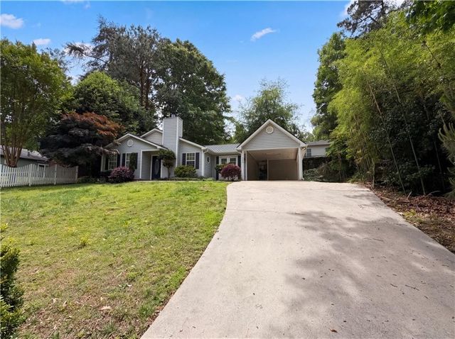 3620 Bonneville Drive, Cumming, GA 30041