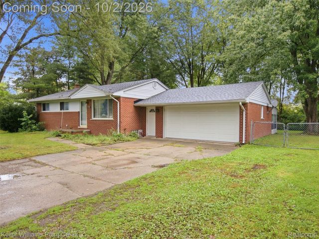 50136 North Avenue, Macomb Township, MI 48042