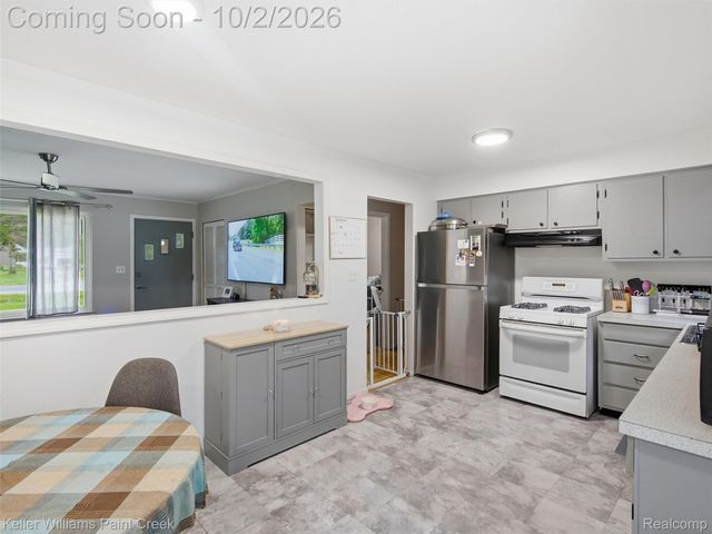 50136 North Avenue, Macomb Township, MI 48042