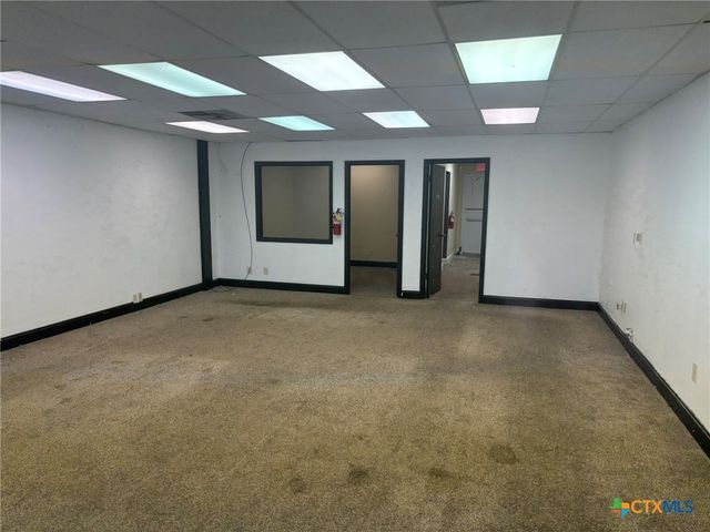 3410 John Stockbauer Drive, Victoria, TX 77901