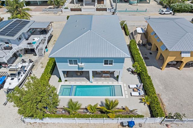 162 Marina Avenue, Key Largo, FL 33037