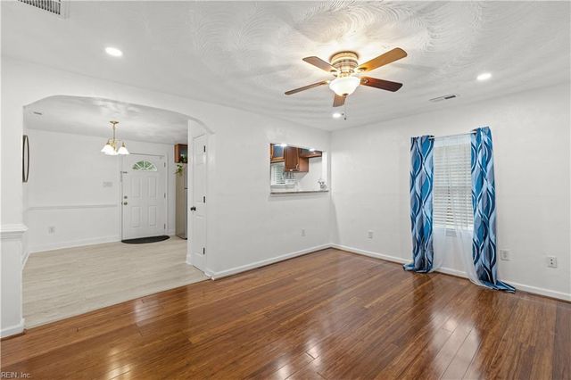 2810 Arcadia AVE, Portsmouth, VA 23704