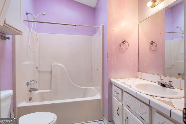 12 Creek Bend Court SW, Euharlee, GA 30120