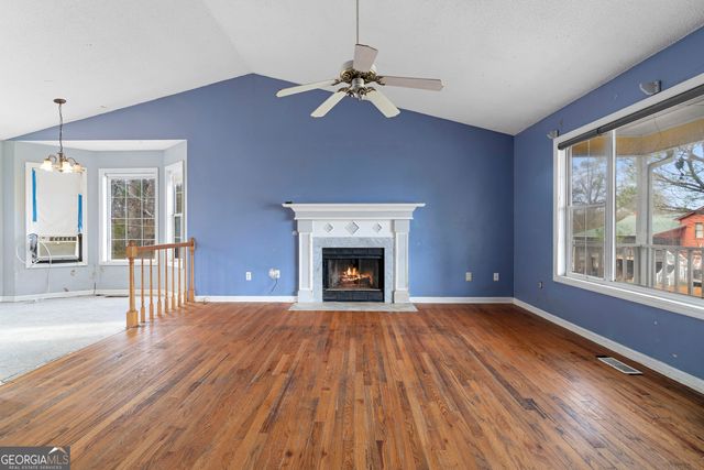 12 Creek Bend Court SW, Euharlee, GA 30120