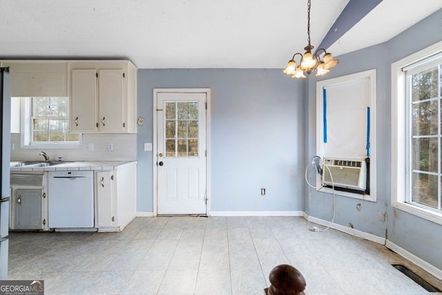 12 Creek Bend Court SW, Euharlee, GA 30120