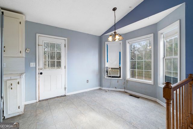 12 Creek Bend Court SW, Euharlee, GA 30120