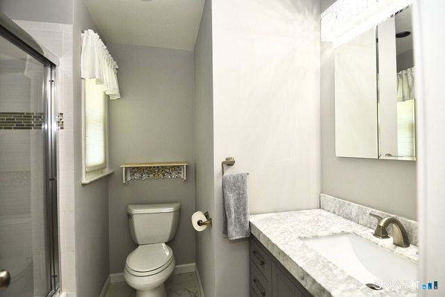 1 Romindon Court, Norwalk, CT 06851